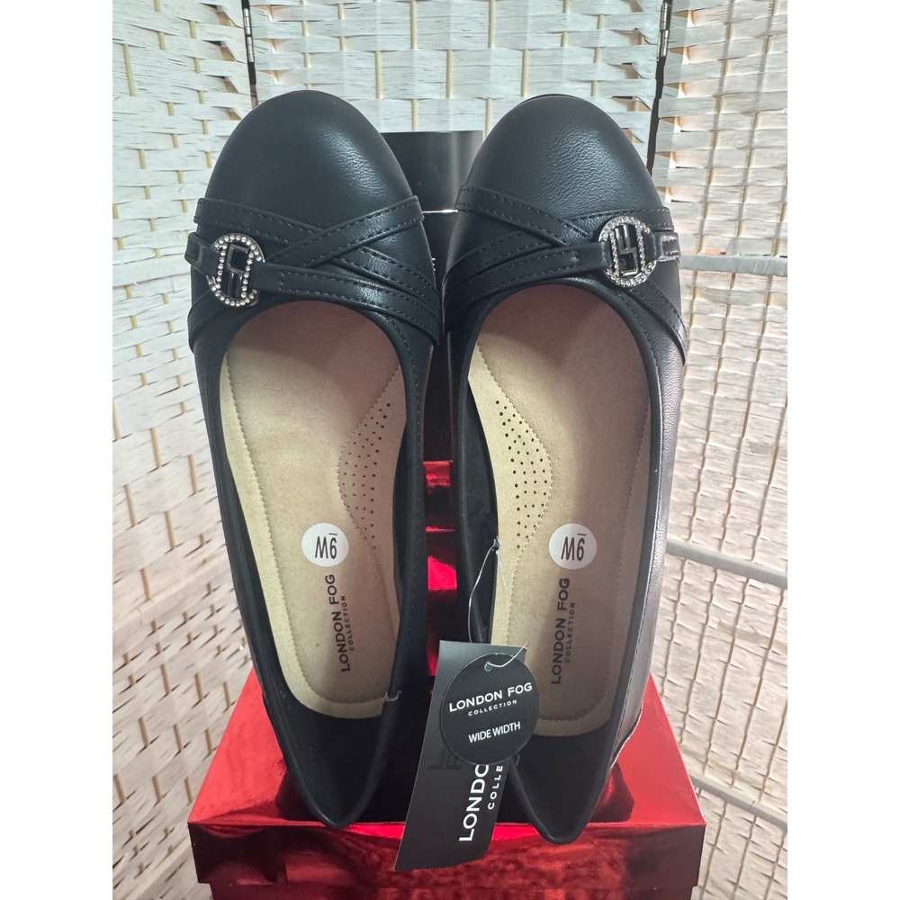 London Fog Wide Width Black Comfort Flats Rhinestone Accent Size 9W - Picture 2 of 9